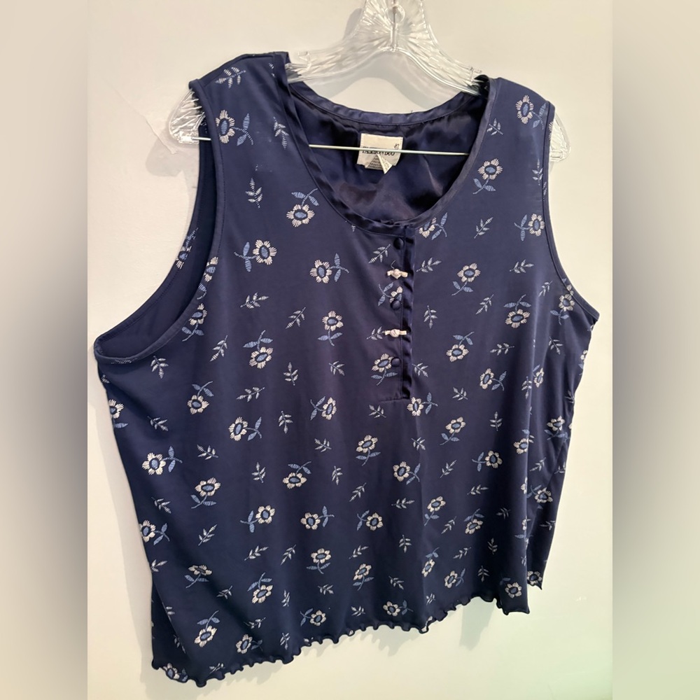 Fashion Bug Womenβs Size 22 / 24 Navy Sleeveless Blouse Floral Y2K Rose Satin - Picture 9 of 15